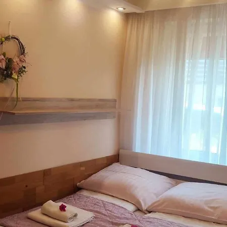 Goscinne Anna 홈스테이 우스트카